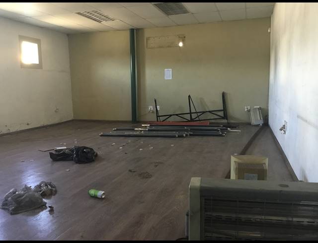 176M² WAREHOUSE TO LET IN WADEVILLE